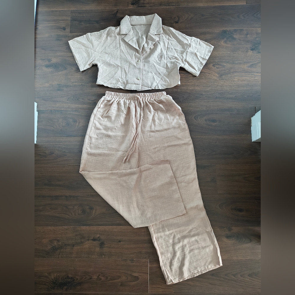 SHEIN Cream Two-Piece Set